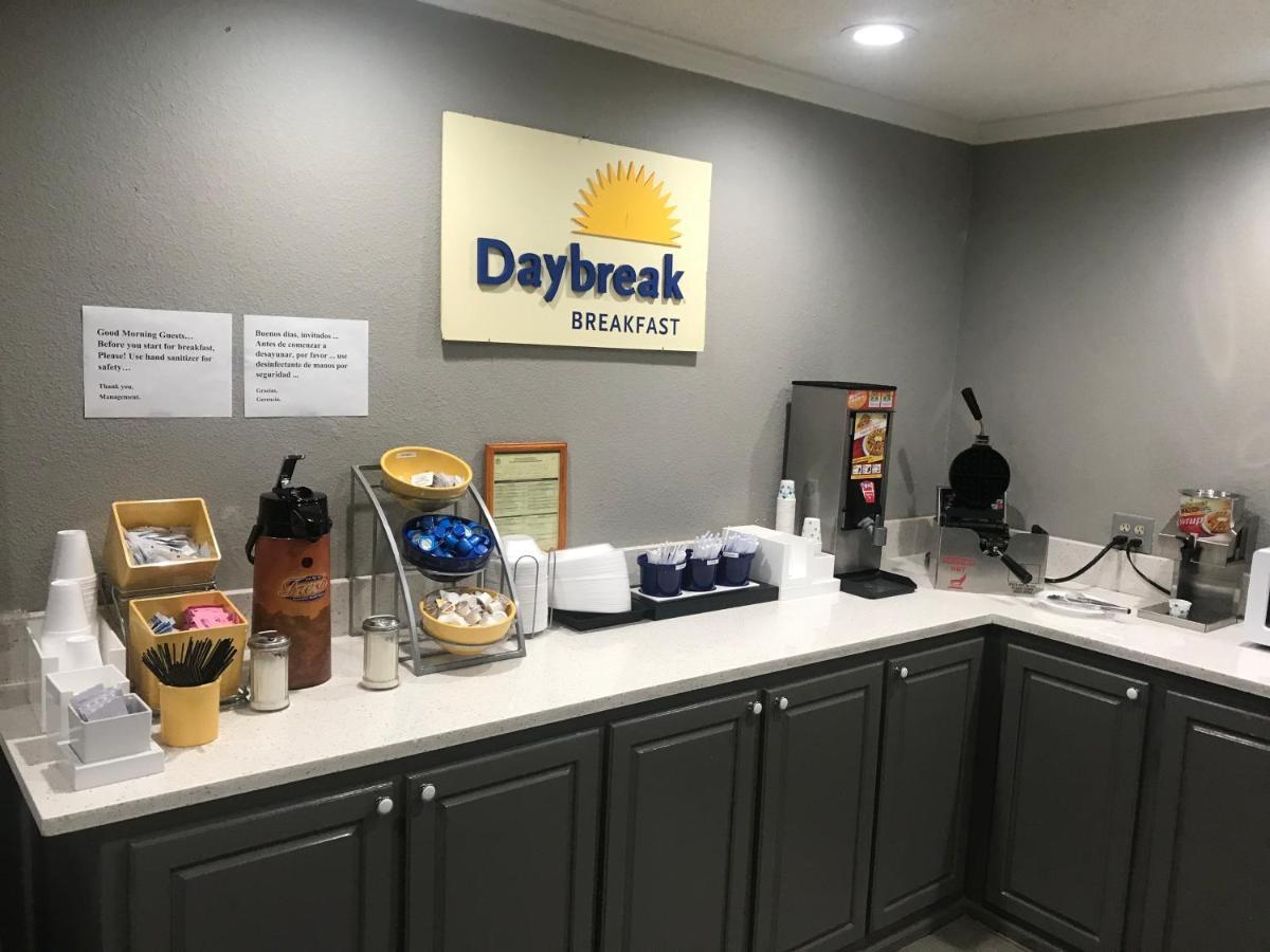 Days Inn & Suites By Wyndham Collierville Germantown Area Exteriér fotografie