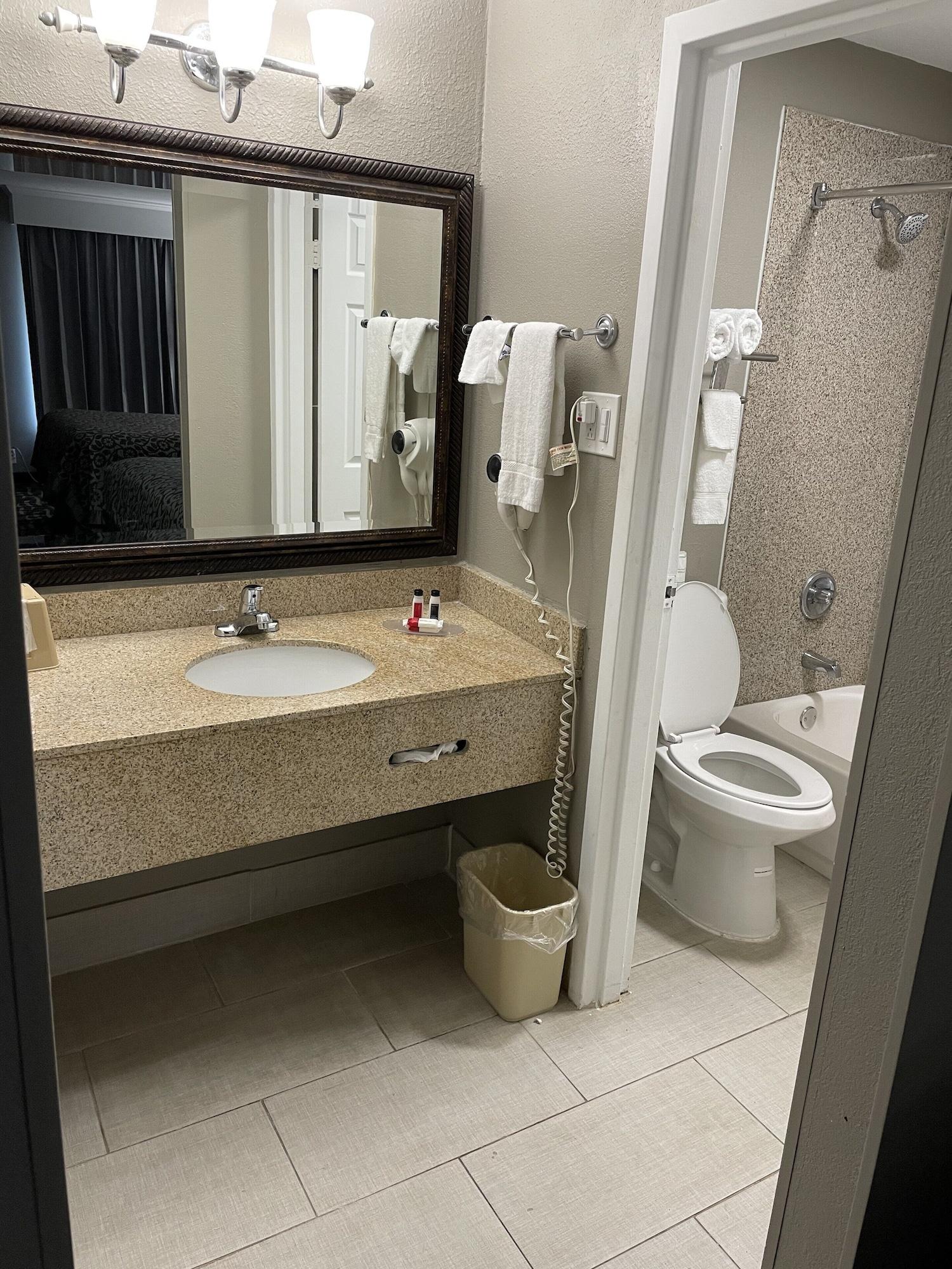 Days Inn & Suites By Wyndham Collierville Germantown Area Exteriér fotografie