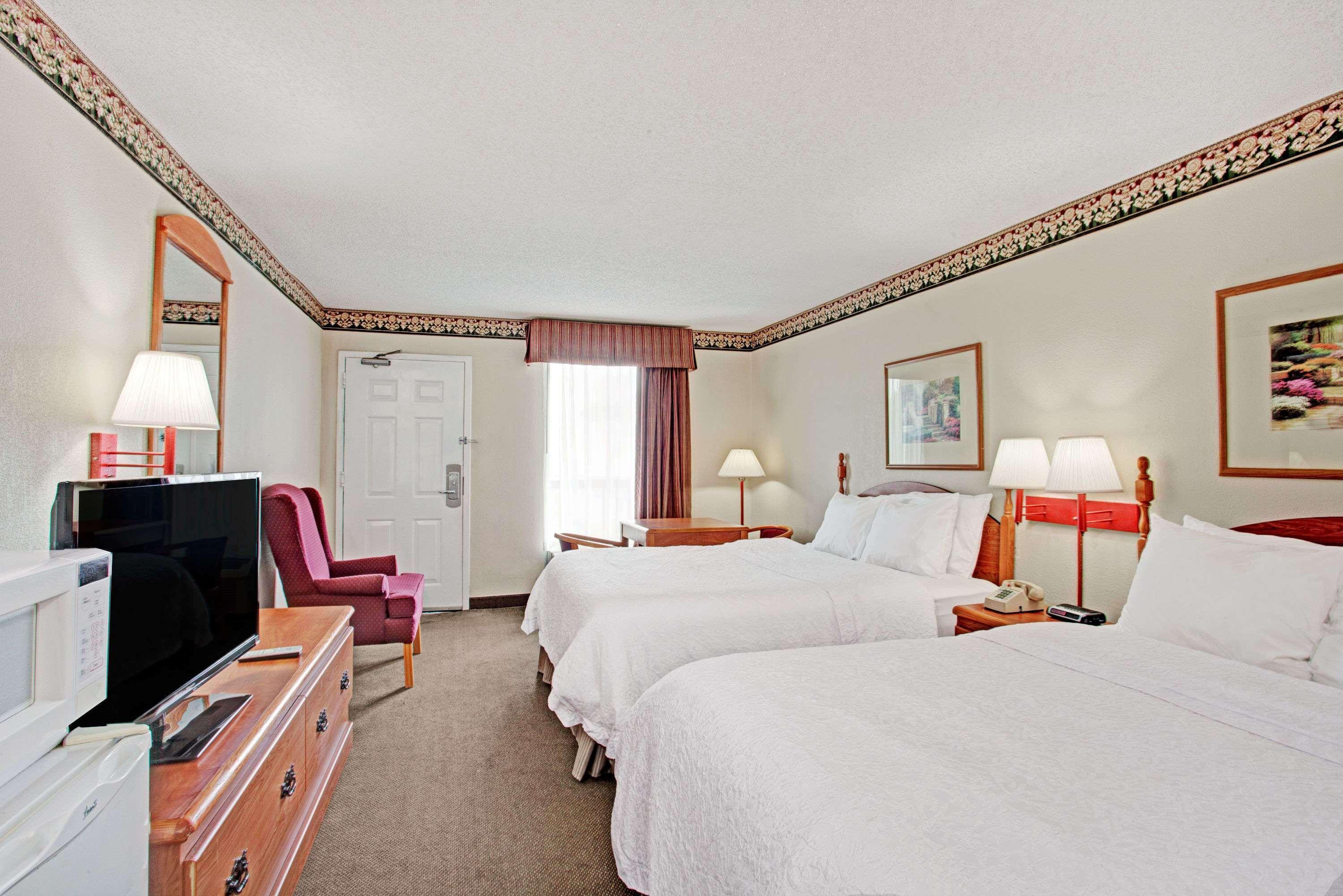 Days Inn & Suites By Wyndham Collierville Germantown Area Exteriér fotografie