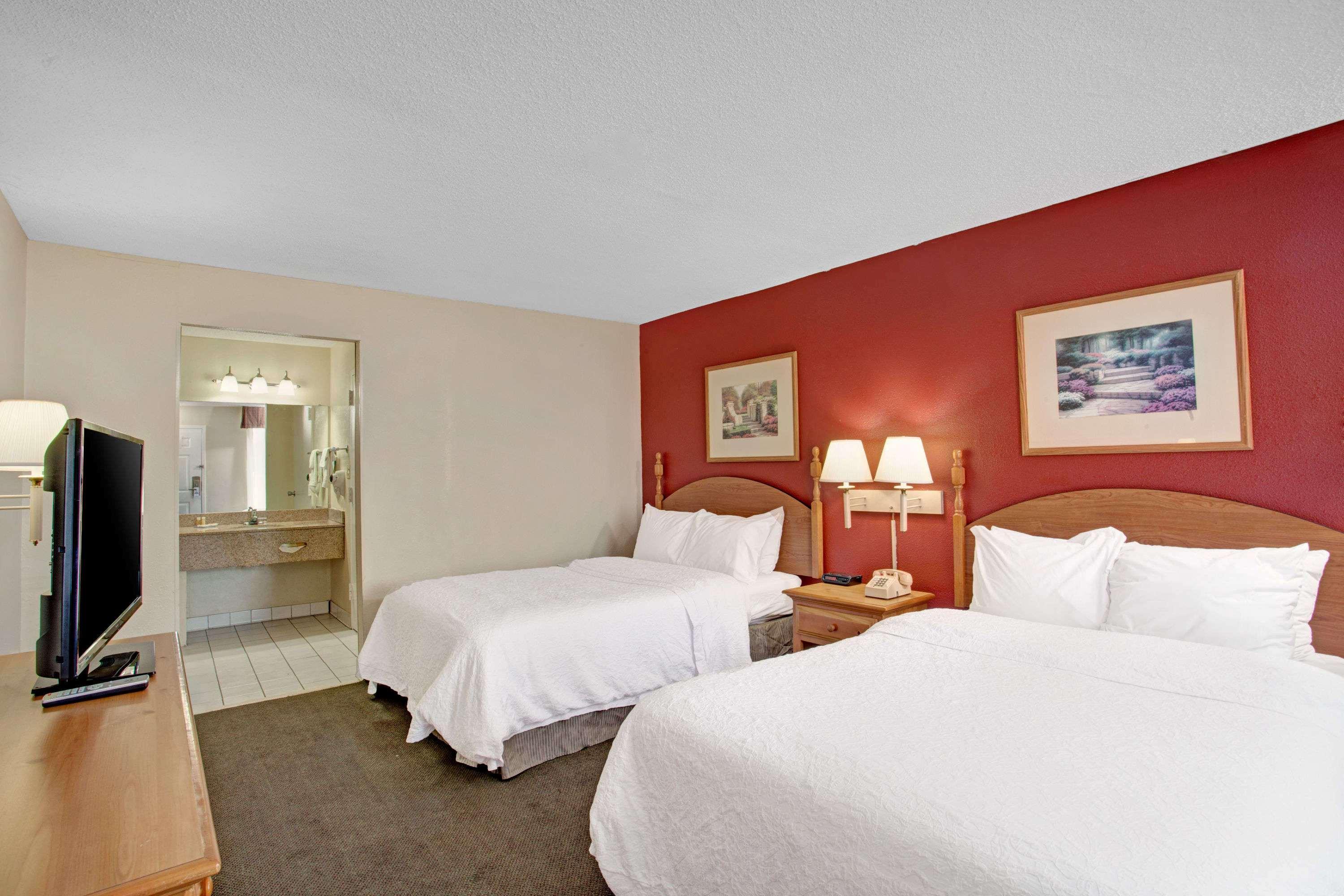 Days Inn & Suites By Wyndham Collierville Germantown Area Exteriér fotografie